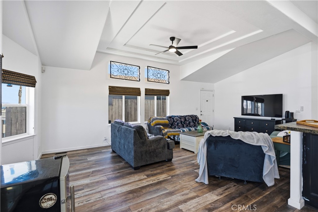 15980 Grand M48 Property Photo 9