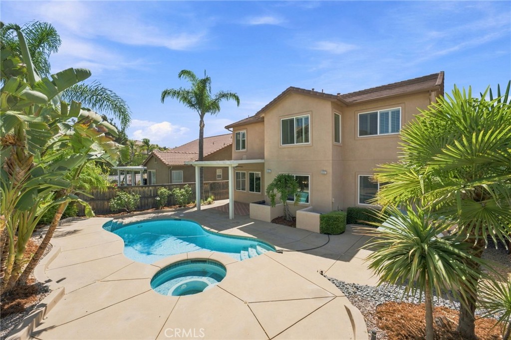 46123 Drymen Property Photo 1