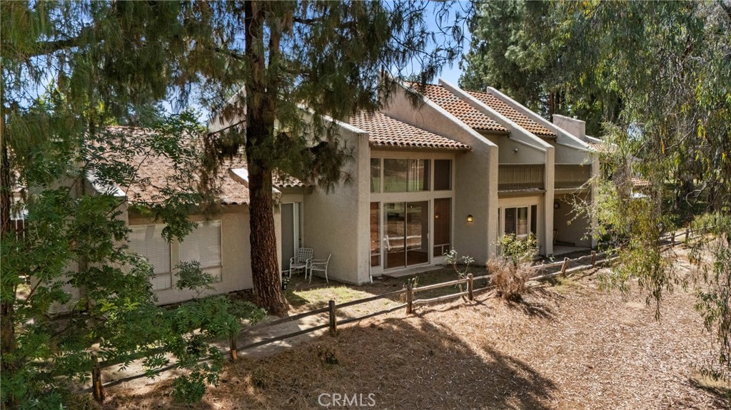 29424 Via La Plaza Property Photo 1