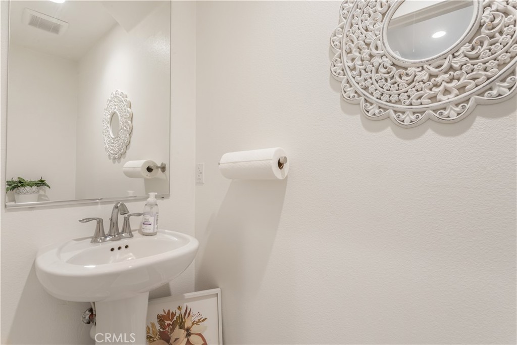 41991 Ornella 1202 Property Photo 15