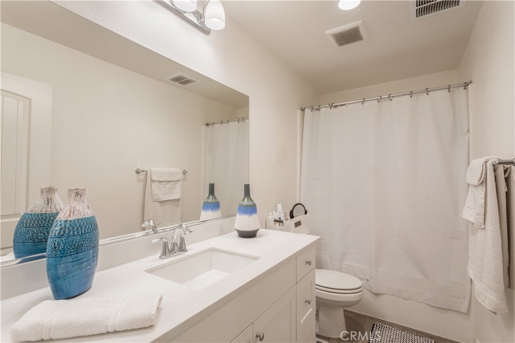41991 Ornella 1202 Property Photo 20
