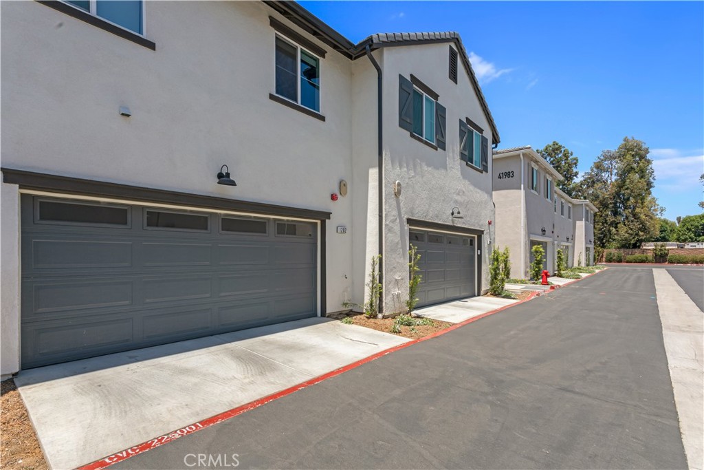 41991 Ornella 1202 Property Photo 31