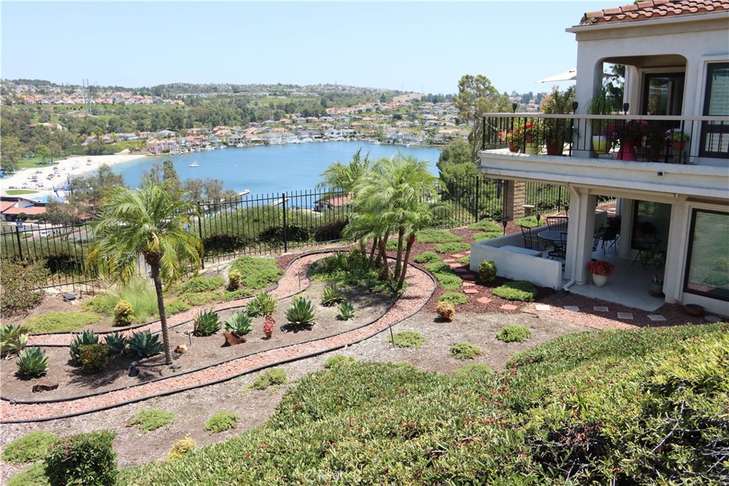22342 Valdemosa Property Photo 1