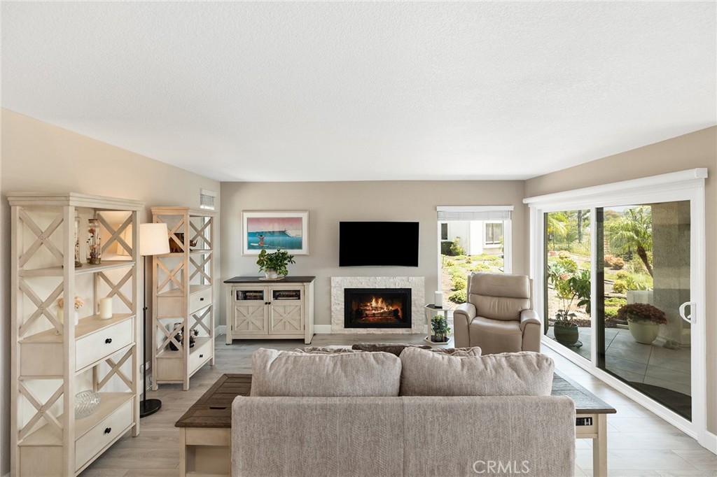 22342 Valdemosa Property Photo 12