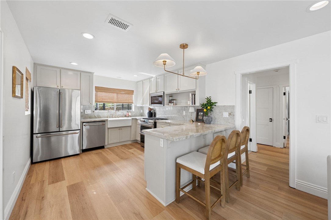40752 Los Amantes Road Property Photo 3