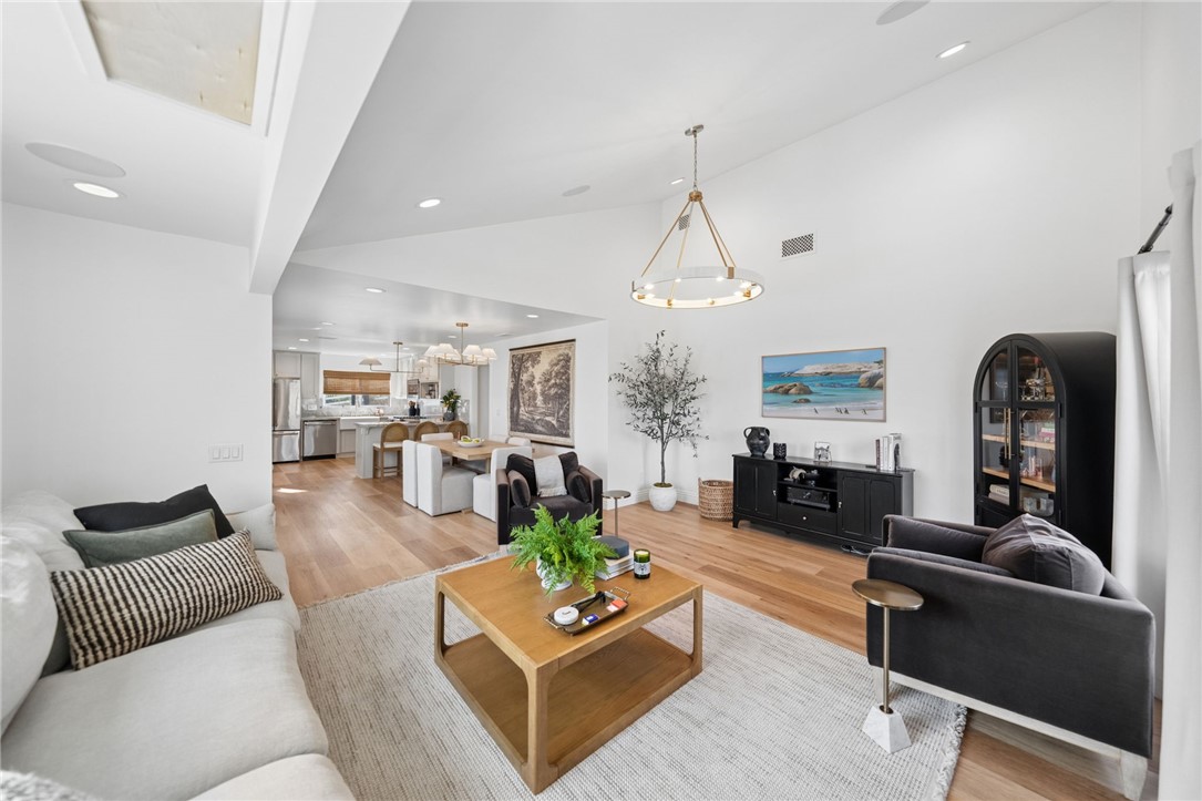 40752 Los Amantes Road Property Photo 14