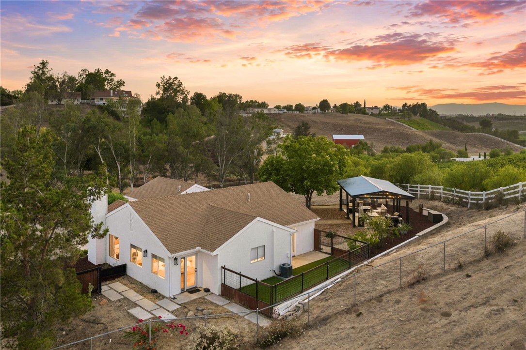 40752 Los Amantes Road Property Photo 45