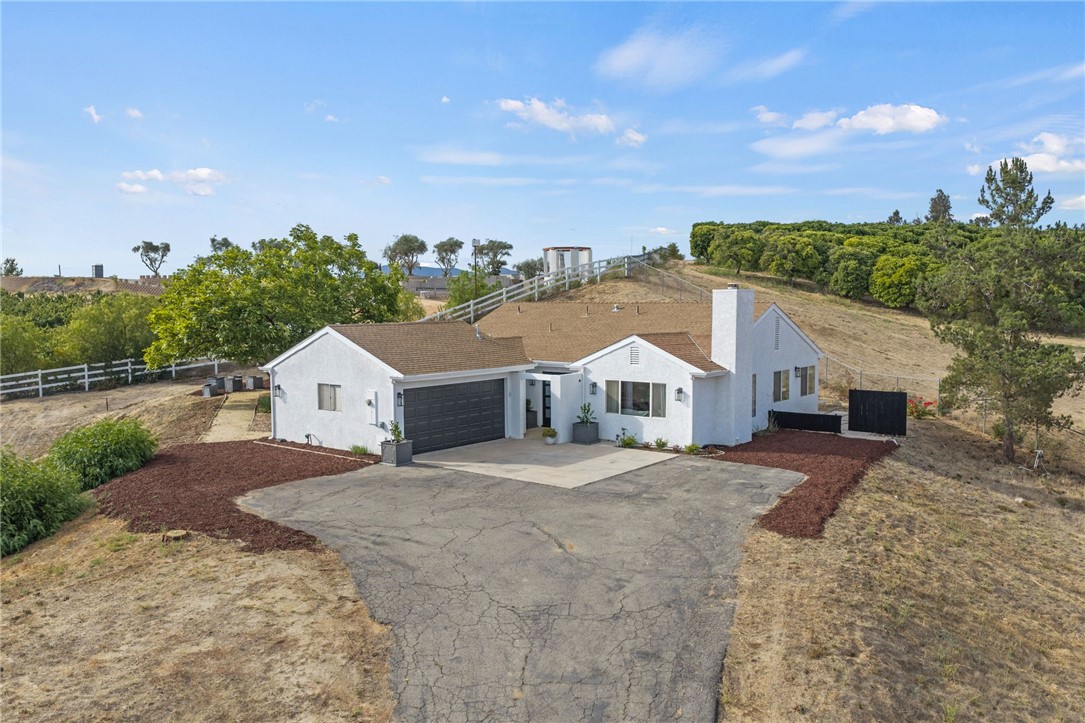 40752 Los Amantes Road Property Photo 52
