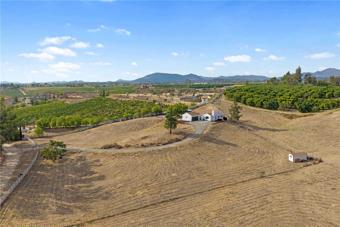 40752 Los Amantes Road Property Photo 54