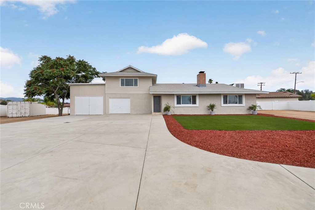 34915 Orange Property Photo 13