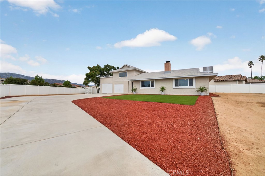 34915 Orange Property Photo 15