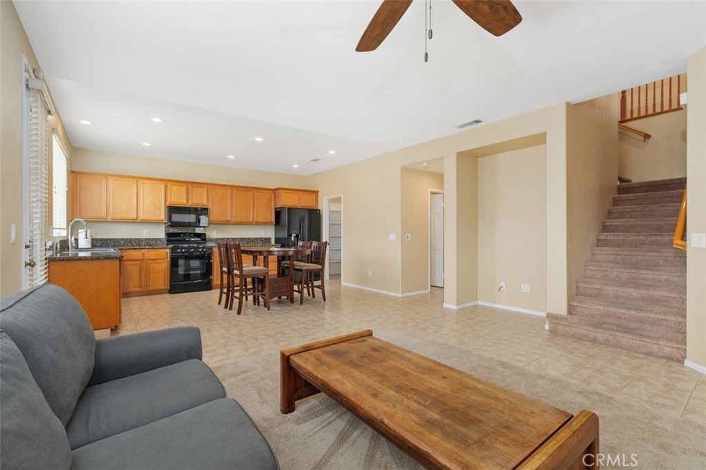 23613 Black Oak Property Photo 5