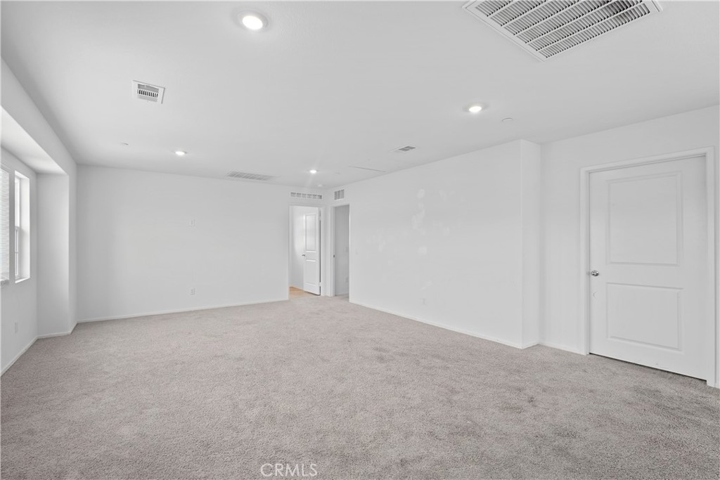 1355 Monument St. Property Photo 17