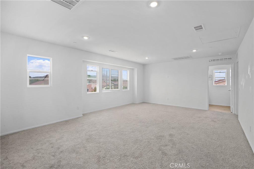 1355 Monument St. Property Photo 19