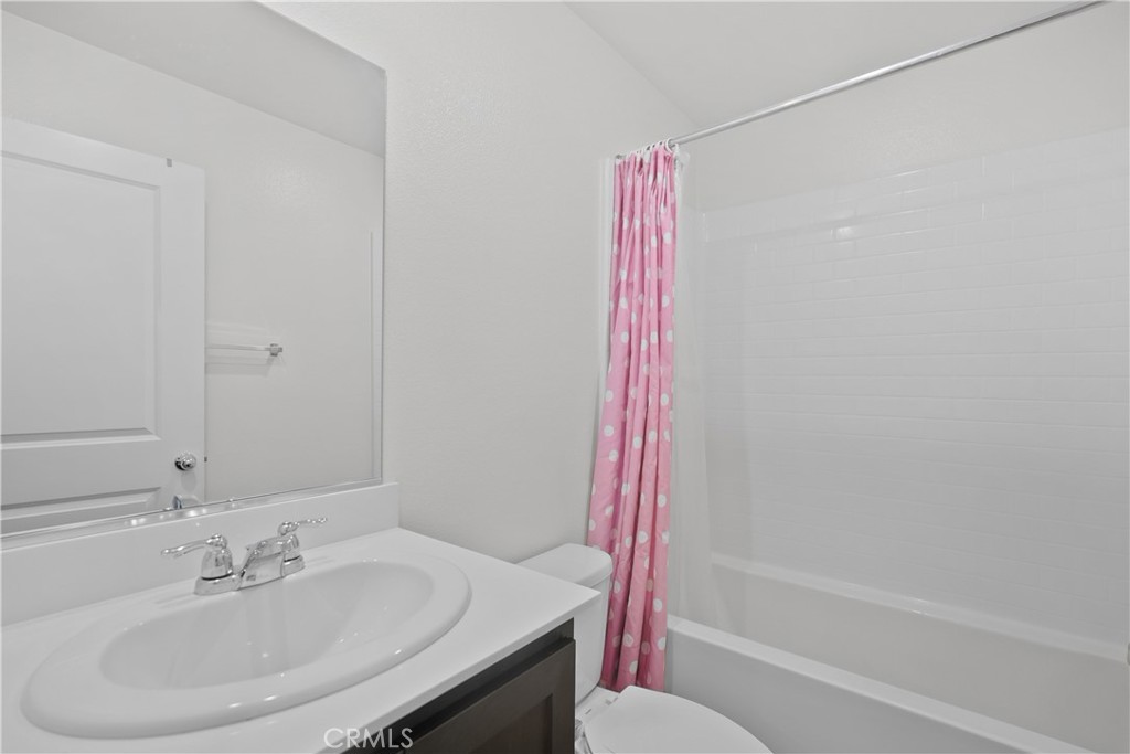 1355 Monument St. Property Photo 24