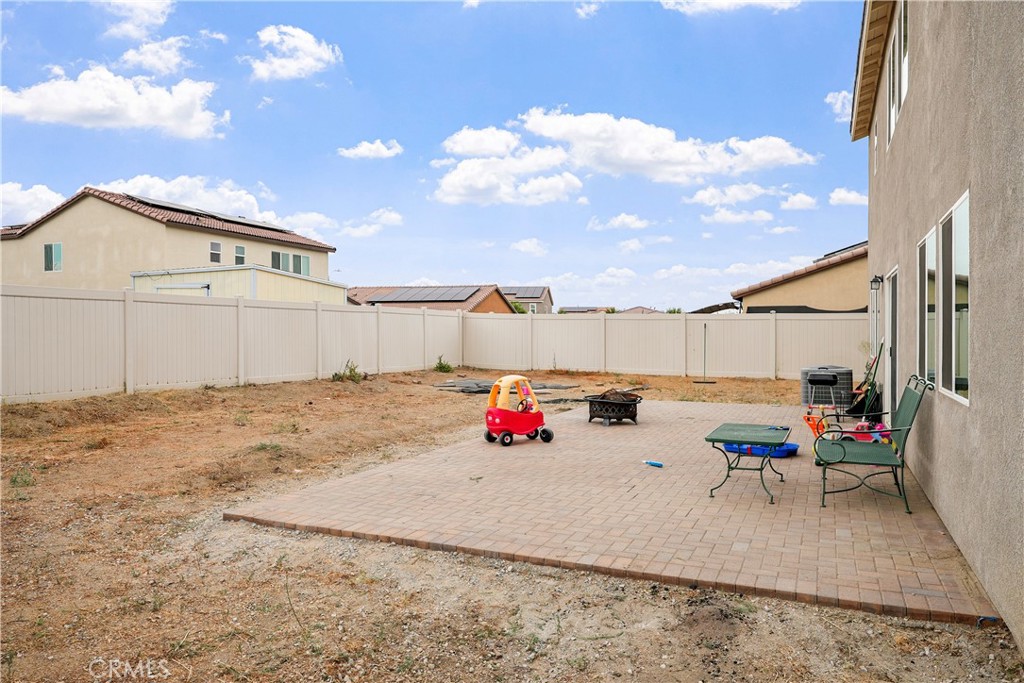 1355 Monument St. Property Photo 39