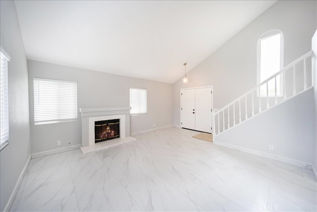 24687 New Haven Property Photo 12