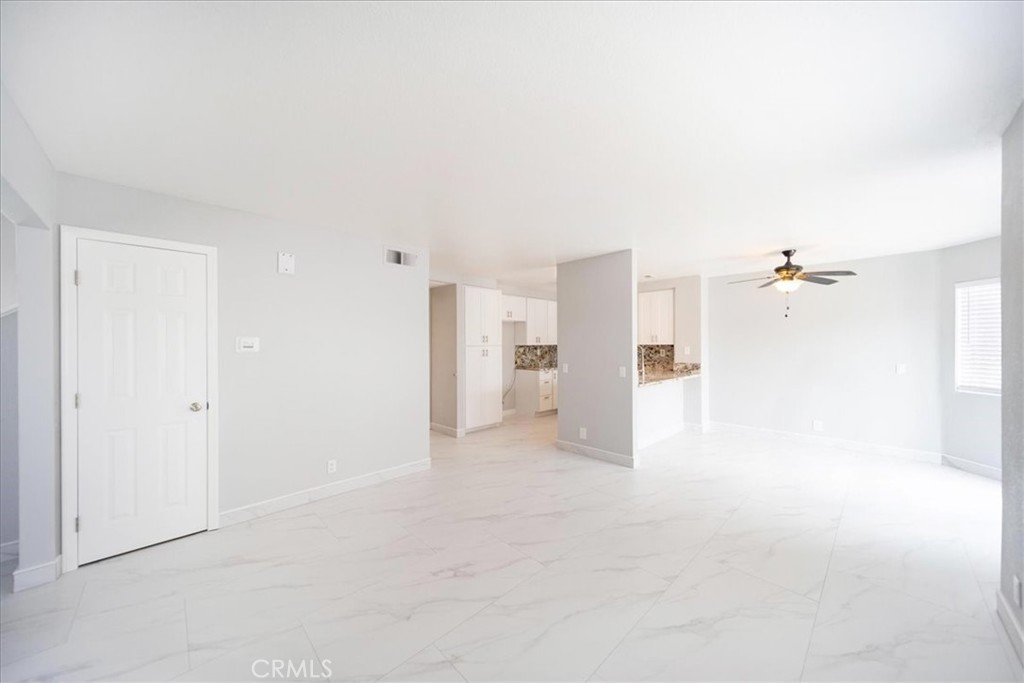 24687 New Haven Property Photo 14