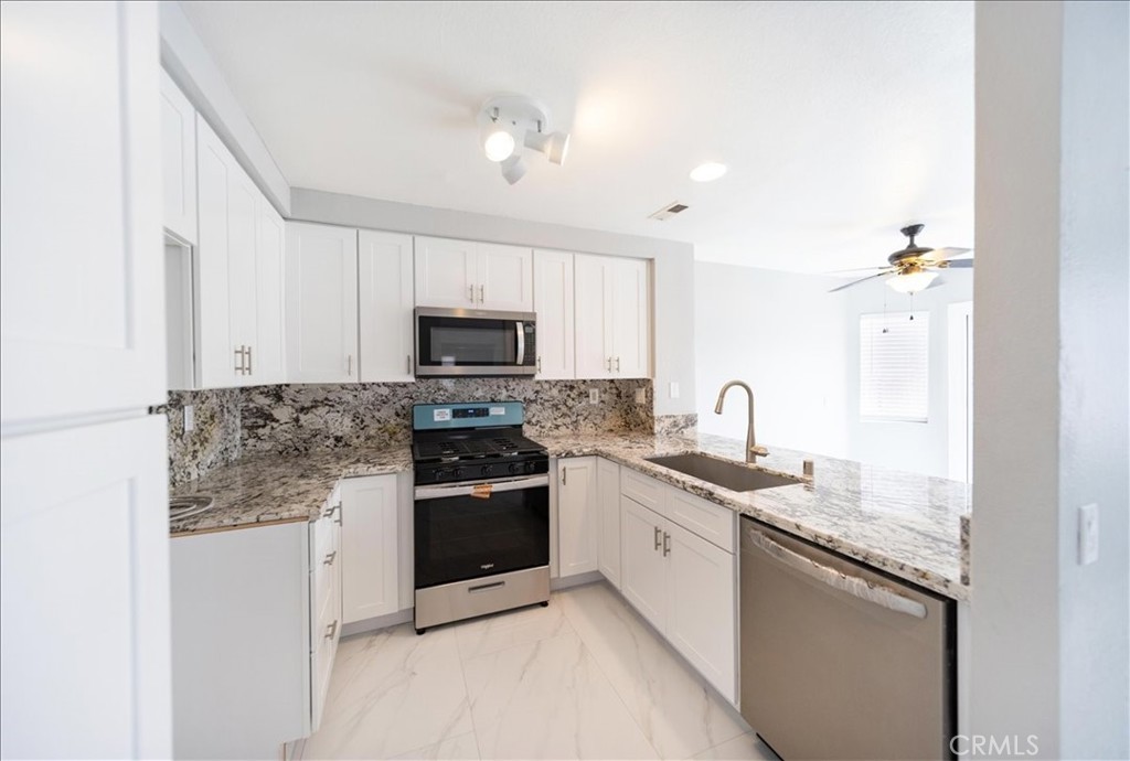 24687 New Haven Property Photo 20