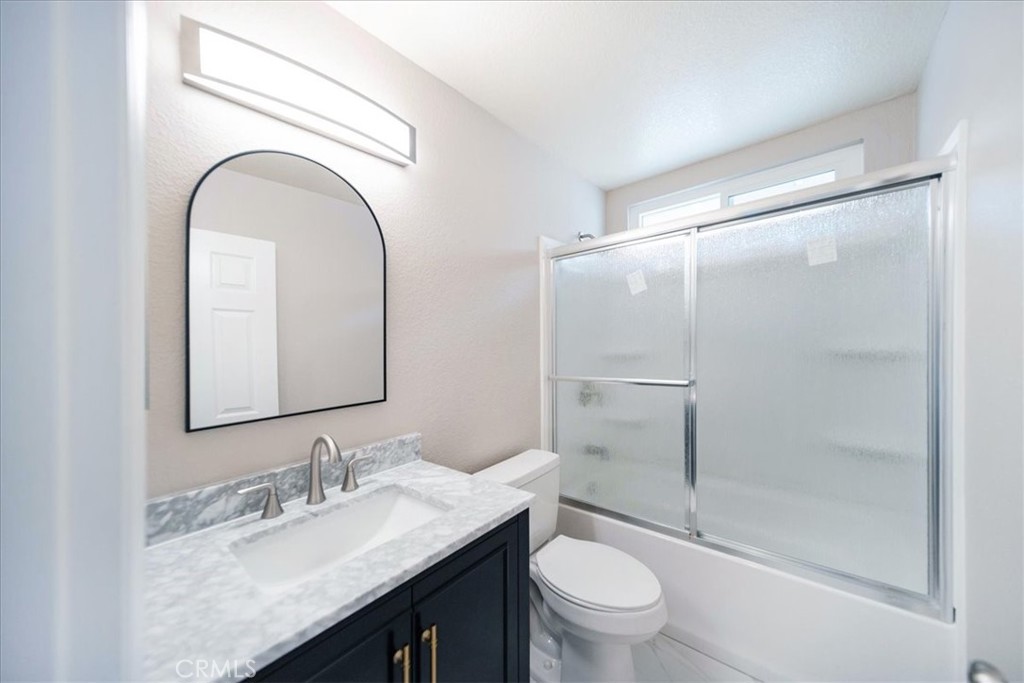 24687 New Haven Property Photo 26