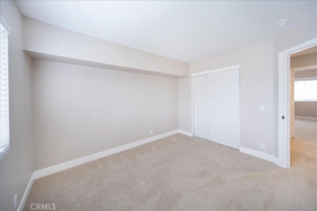 24687 New Haven Property Photo 31