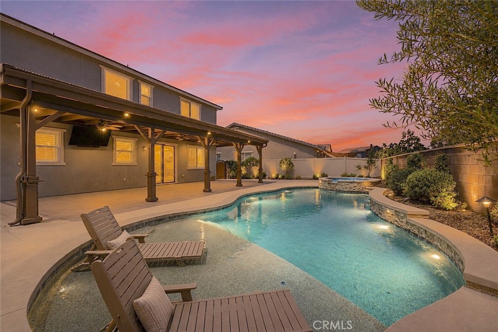 29136 Tanoak Property Photo 1