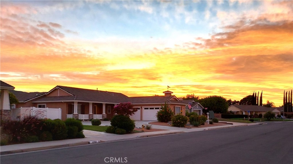 42144 Santa Fe Trail Property Photo 41