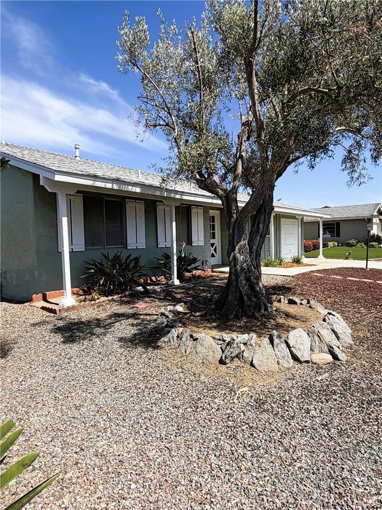 16433 Felice Drive Property Photo 3