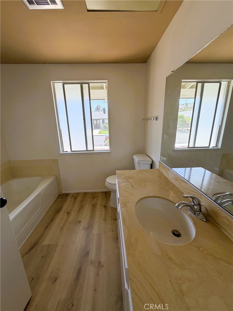 16433 Felice Drive Property Photo 11