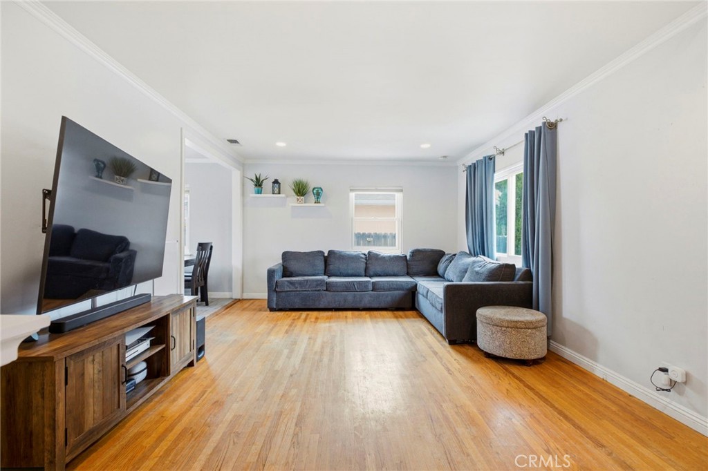 5110 N Coney Avenue Property Photo 4