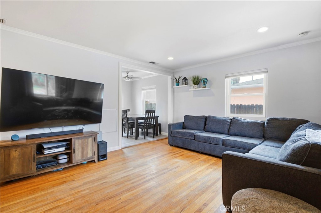 5110 N Coney Avenue Property Photo 8