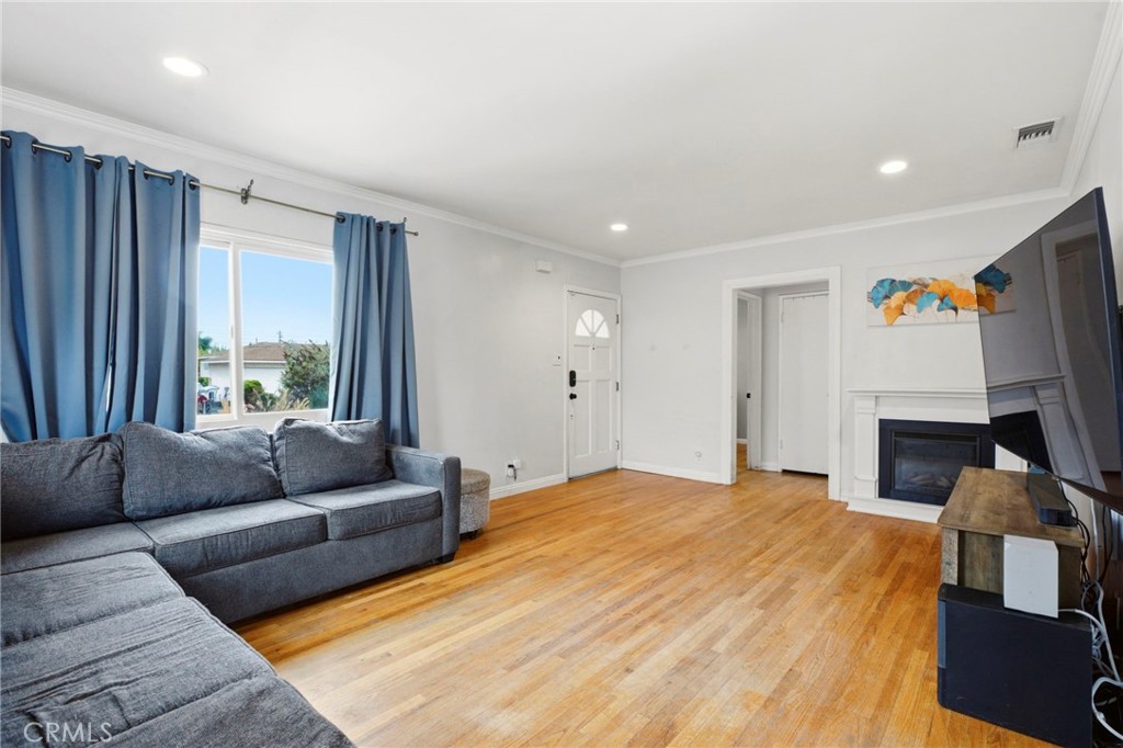 5110 N Coney Avenue Property Photo 9