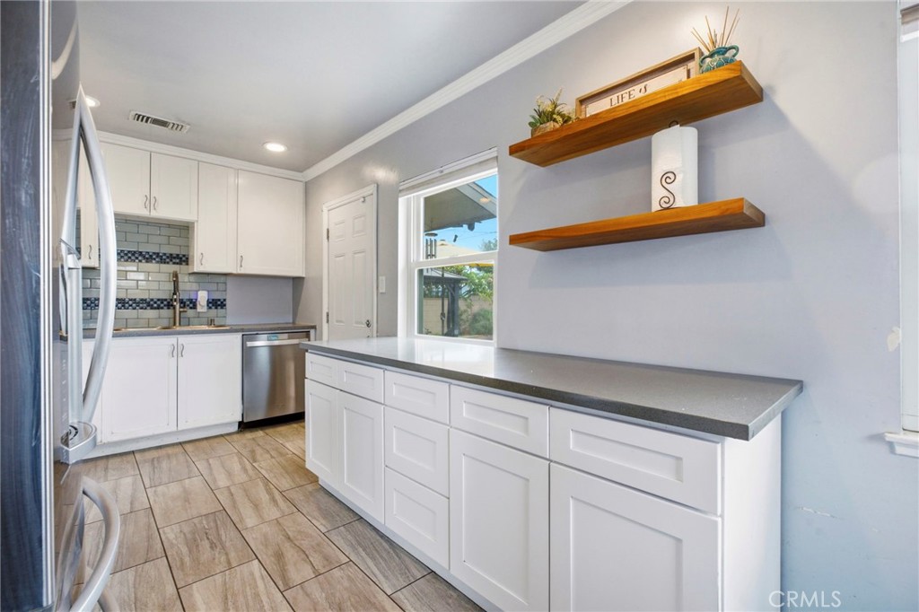 5110 N Coney Avenue Property Photo 14