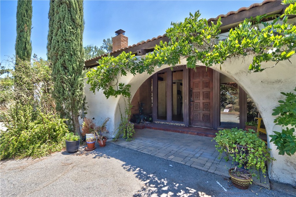 35010 Santa Rita Road Property Photo 2