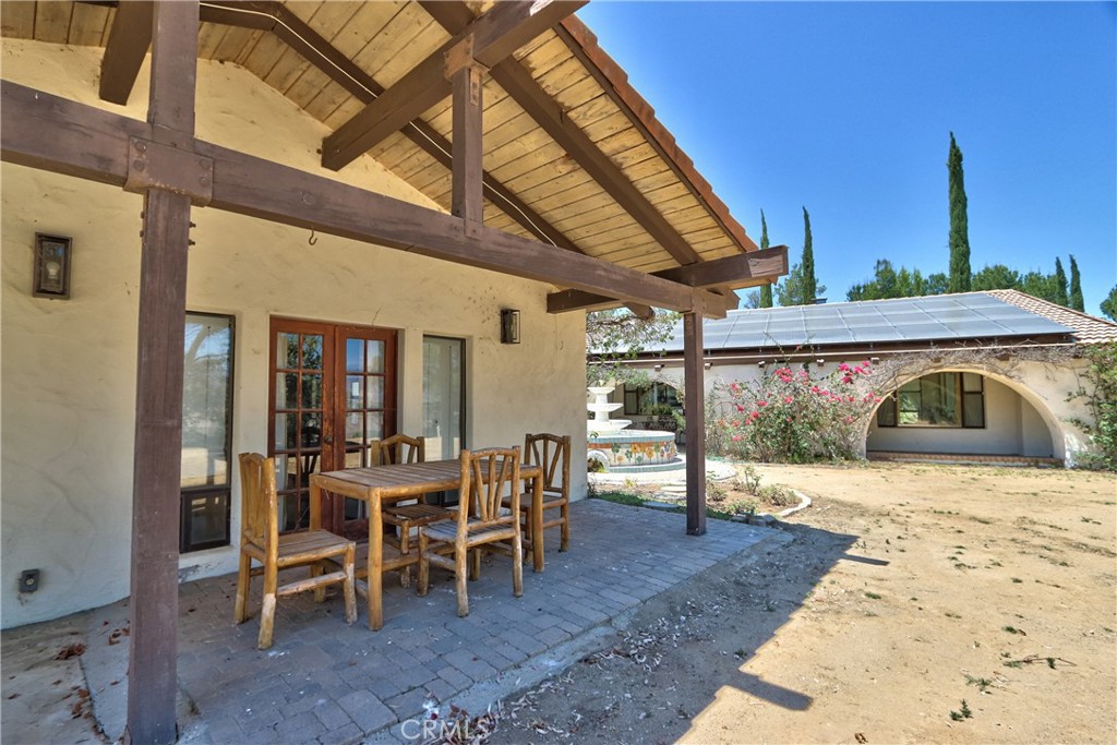 35010 Santa Rita Road Property Photo 5