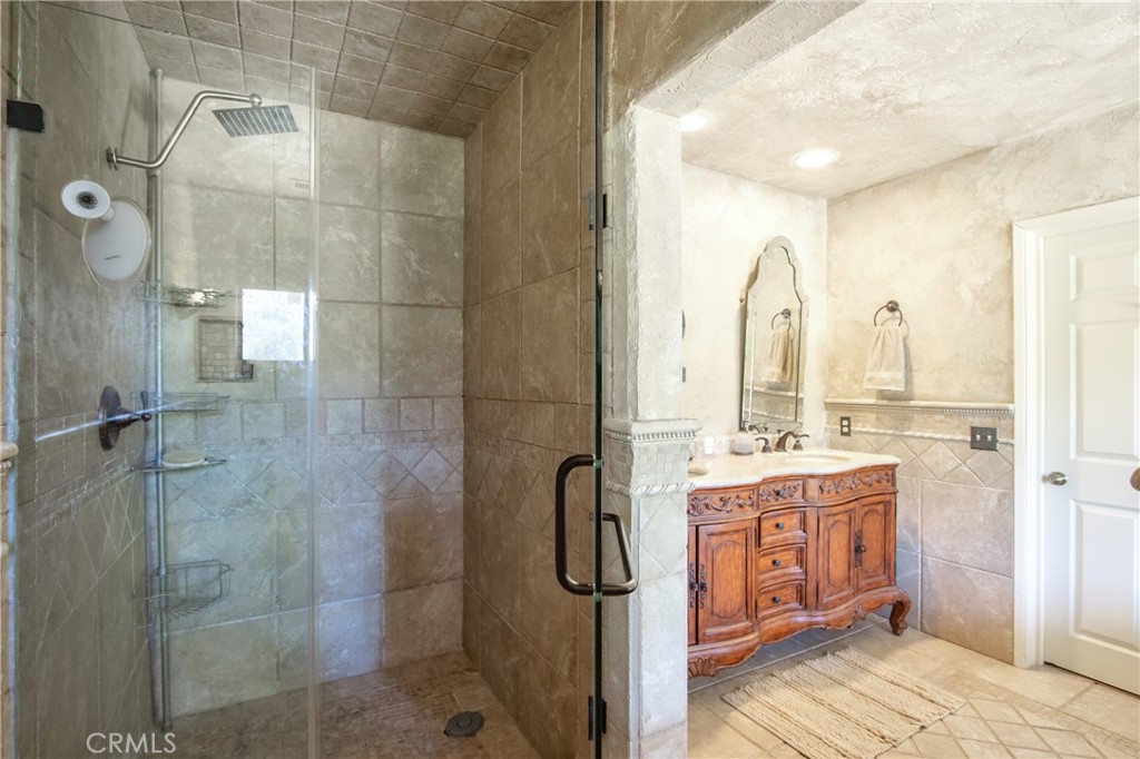 35010 Santa Rita Road Property Photo 21