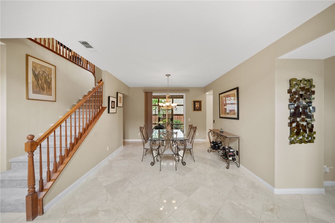 26352 Palm Tree Property Photo 9