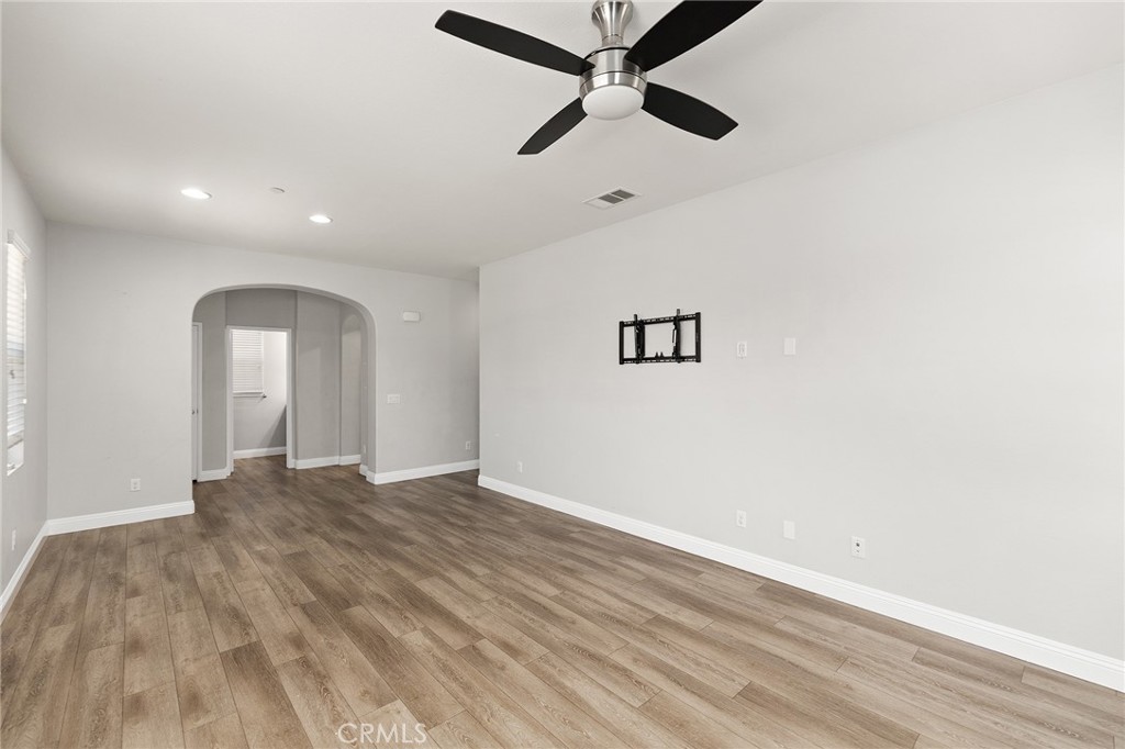 37330 Paseo Tulipa Property Photo 9