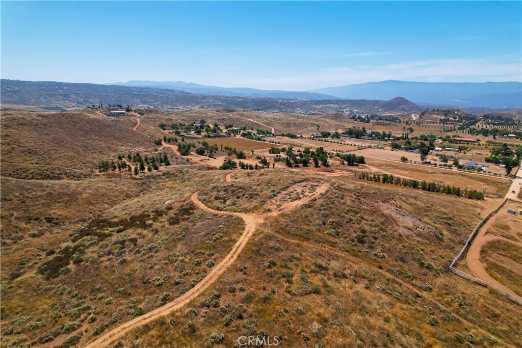 39282 San Ignacio Road Property Photo 5