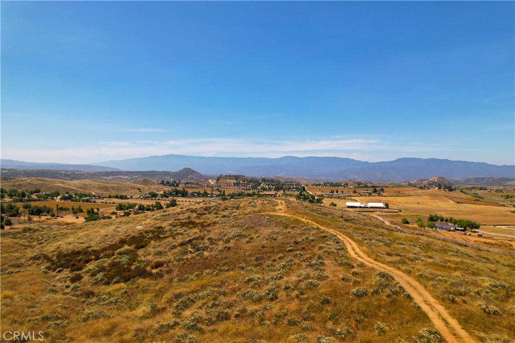 39282 San Ignacio Road Property Photo 12