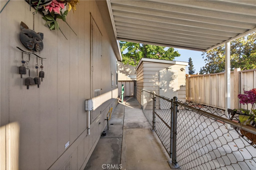 1007 Norwich Way Property Photo 22