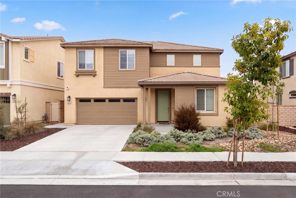 24287 Insignia Drive Property Photo 2
