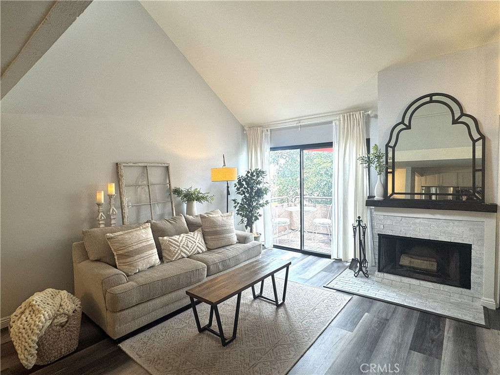 25761 Le Parc 58 Property Photo 1