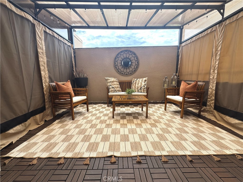 25761 Le Parc 58 Property Photo 18