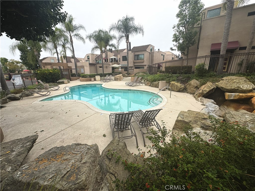 25761 Le Parc 58 Property Photo 27