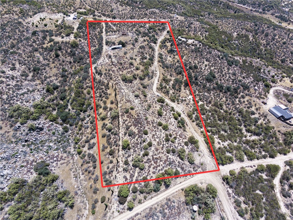 40700 Mountainside Property Photo 3