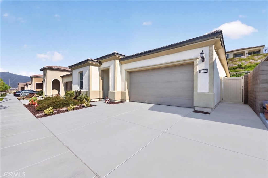 11890 Sagecrest Court Property Photo 4
