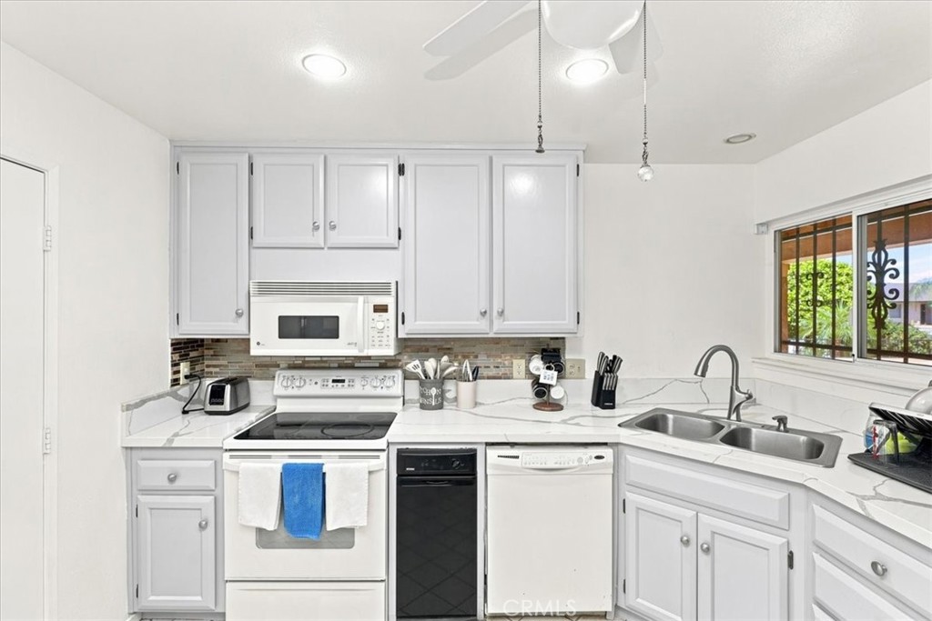 26401 Harrisburg Property Photo 19