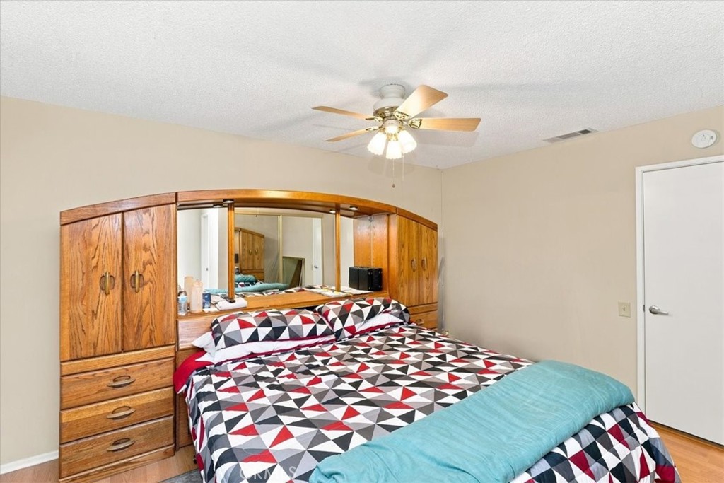 26401 Harrisburg Property Photo 22