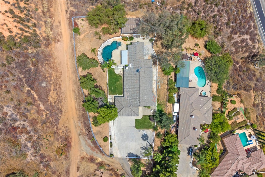 5385 Park Property Photo 7